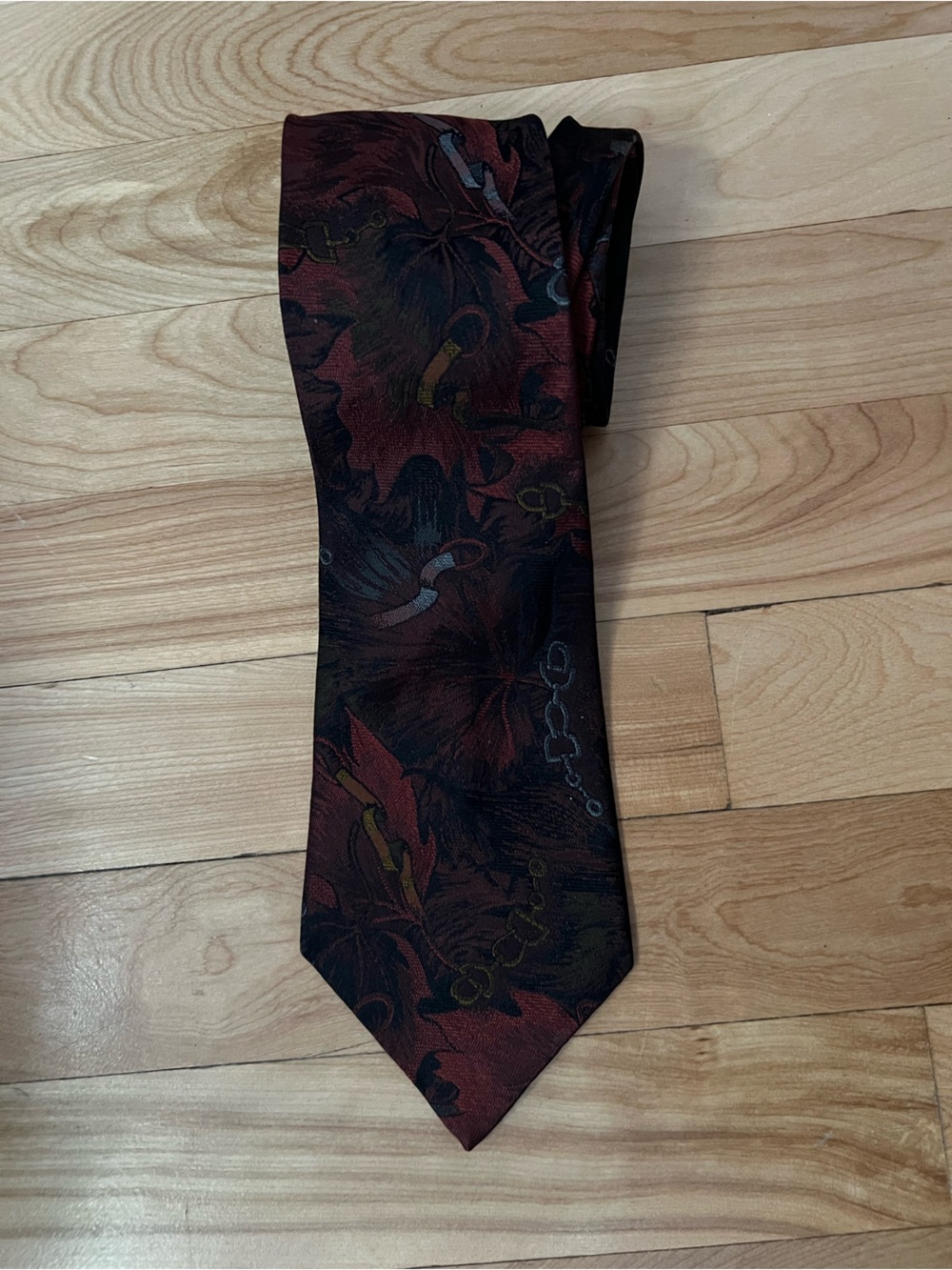 Oscar de la Renta Burgundy and Black Floral Silk Tie